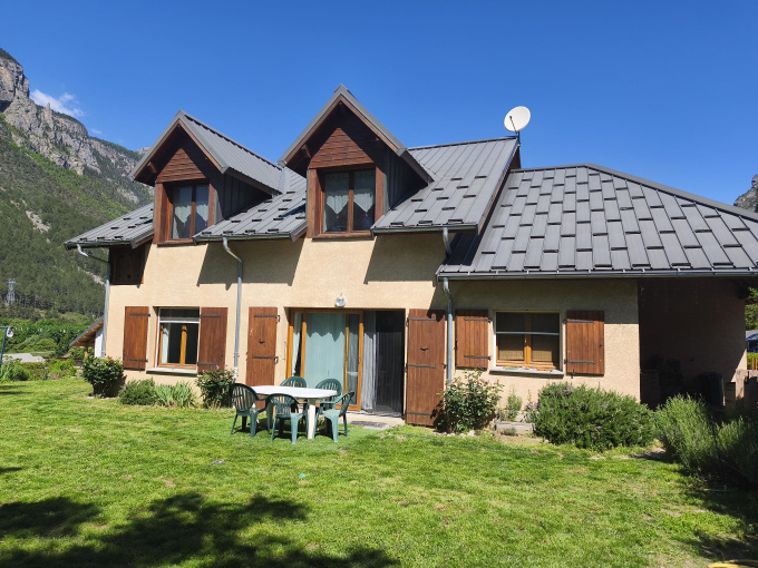 Offres de location Maison La Roche-de-Rame (05310)